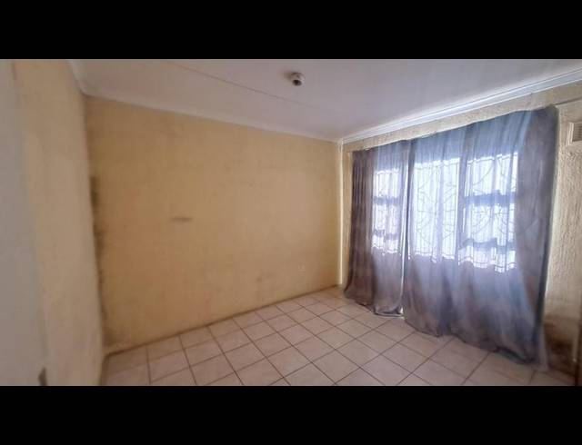 2 BEDROOM PROPERTY TO RENT IN UMLAZI Y